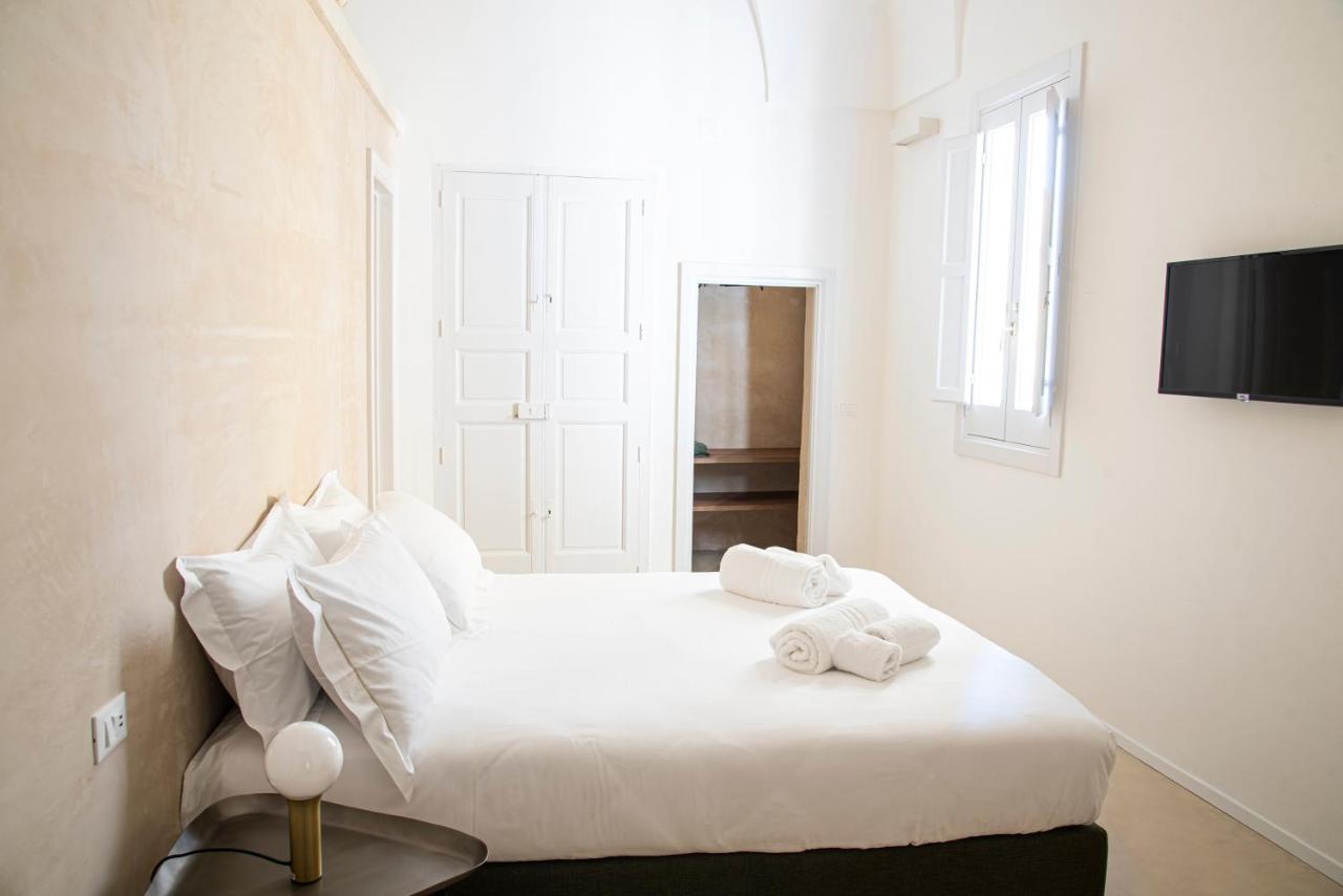 Palazzo Garibaldi - Luxury Suites Galatina Exterior photo